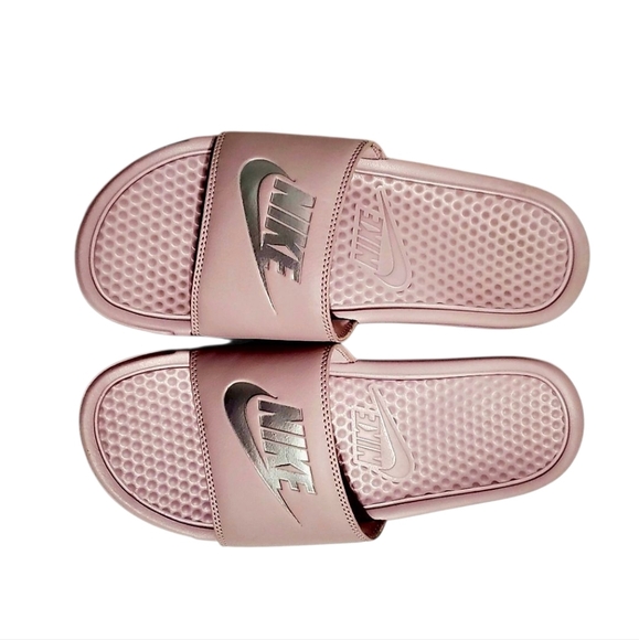 Nike Women's Gymnastics Shoe Sandals Size 9 - Picture 14 of 16